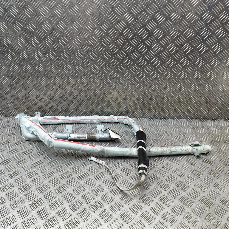 Katuse turvapadi (kardin) 622912101
