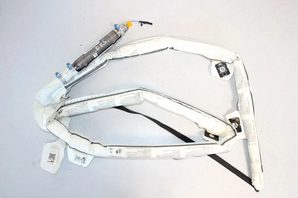 Roof airbag – Mercedes-Benz E-Class W212 (2009-2016)