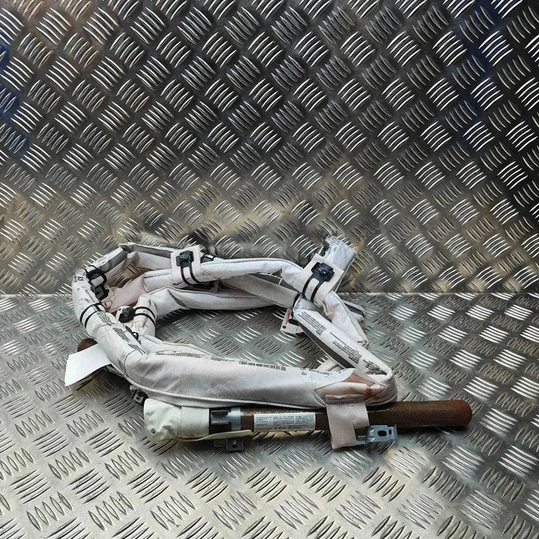 Katuse turvapadi (kardin) 7T0880743J