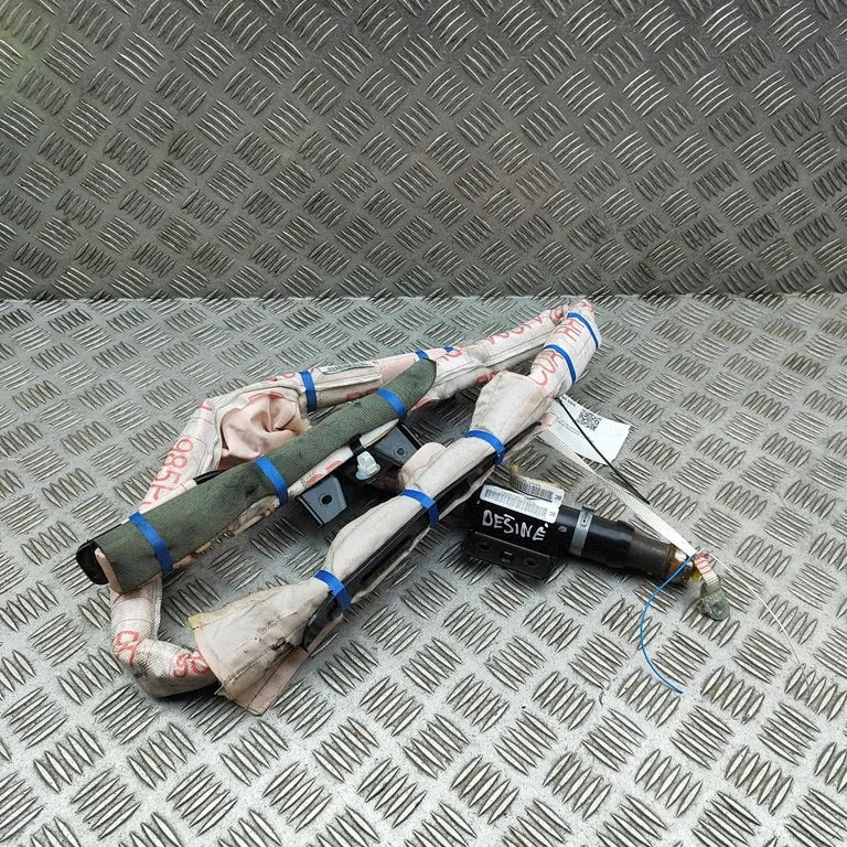 Roof airbag 985P04JC0A
