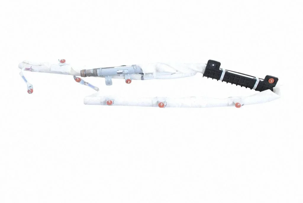 Katuse turvapadi (kardin) 653602700B