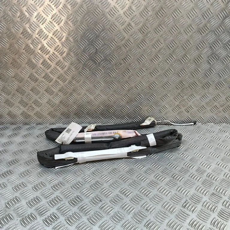 Katuse turvapadi (kardin) 9828188080