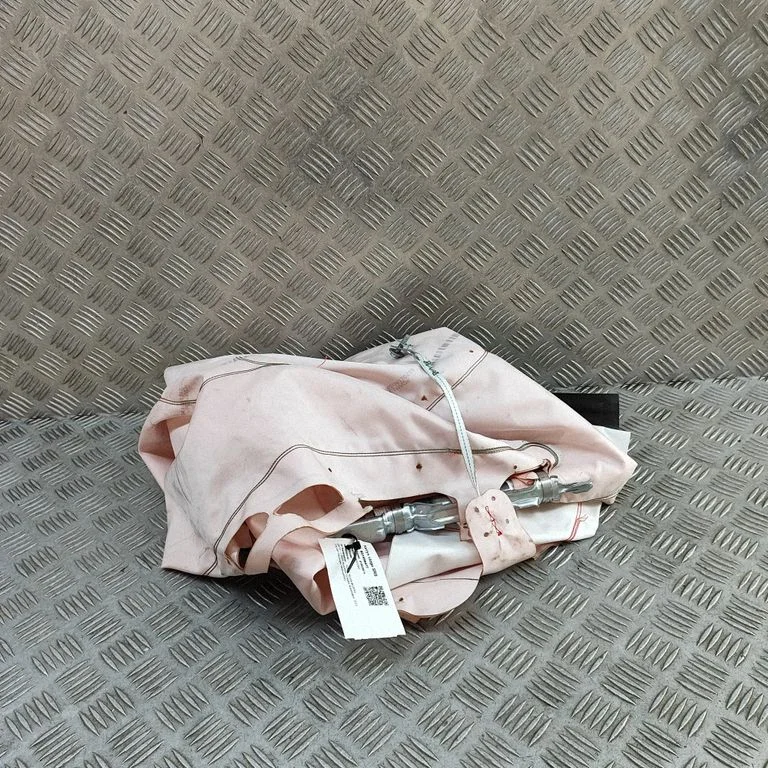 Jumta drošības spilvens (aizkars) LV4BS042D95AL