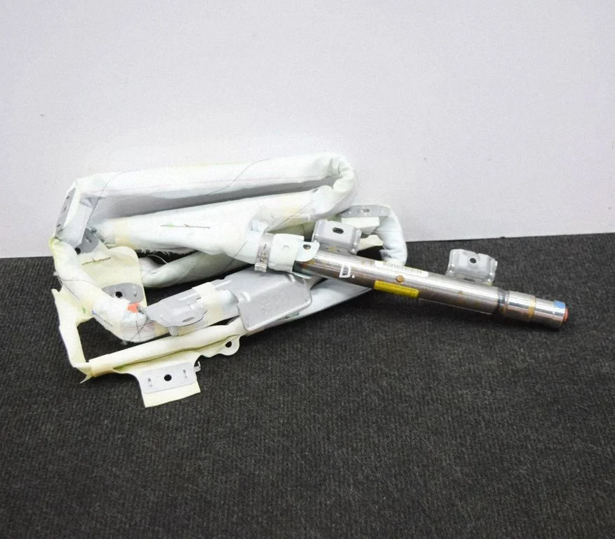 Katuse turvapadi (kardin) – Toyota Hilux (AN10, AN20, AN30) (2011-2015)