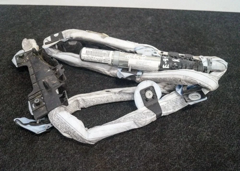 Kurtyna powietrzna – BMW Seria 3 E90 E91 (2005-2012)