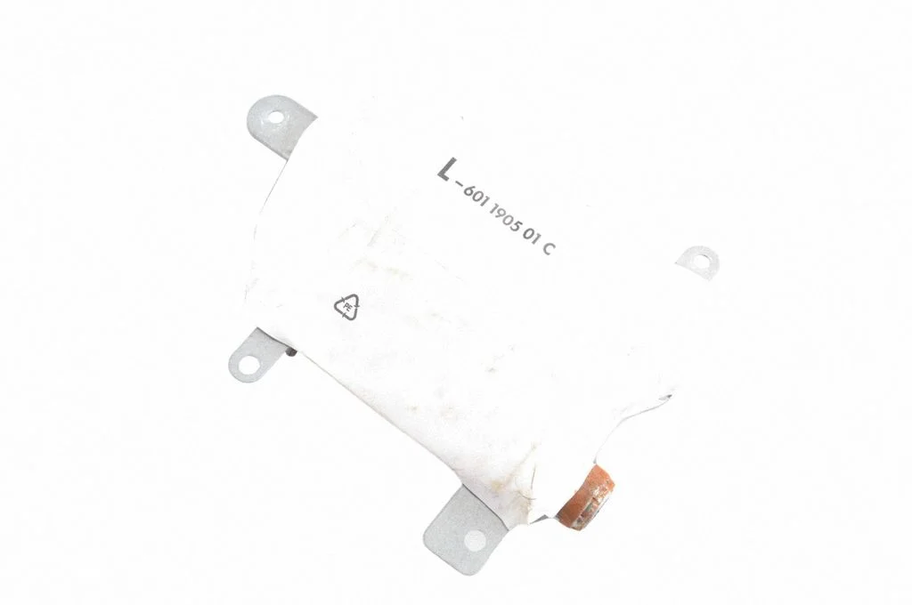 Eesmise ukse turvapadi – BMW 6-seeria E63 E64 (2002-2010)