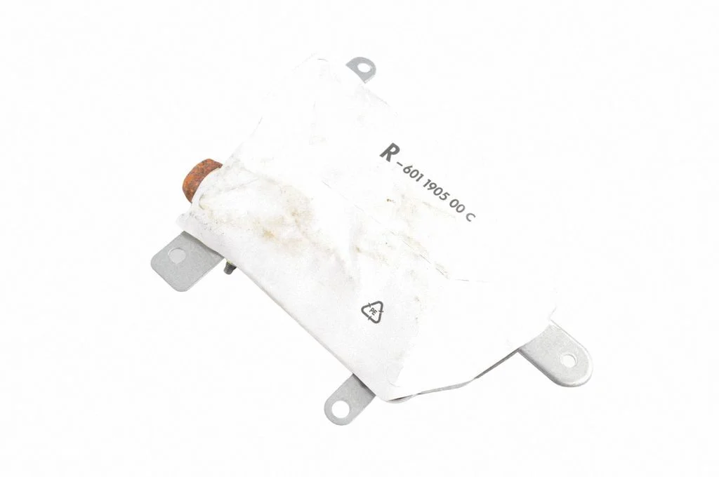 Eesmise ukse turvapadi – BMW 6-seeria E63 E64 (2002-2010)