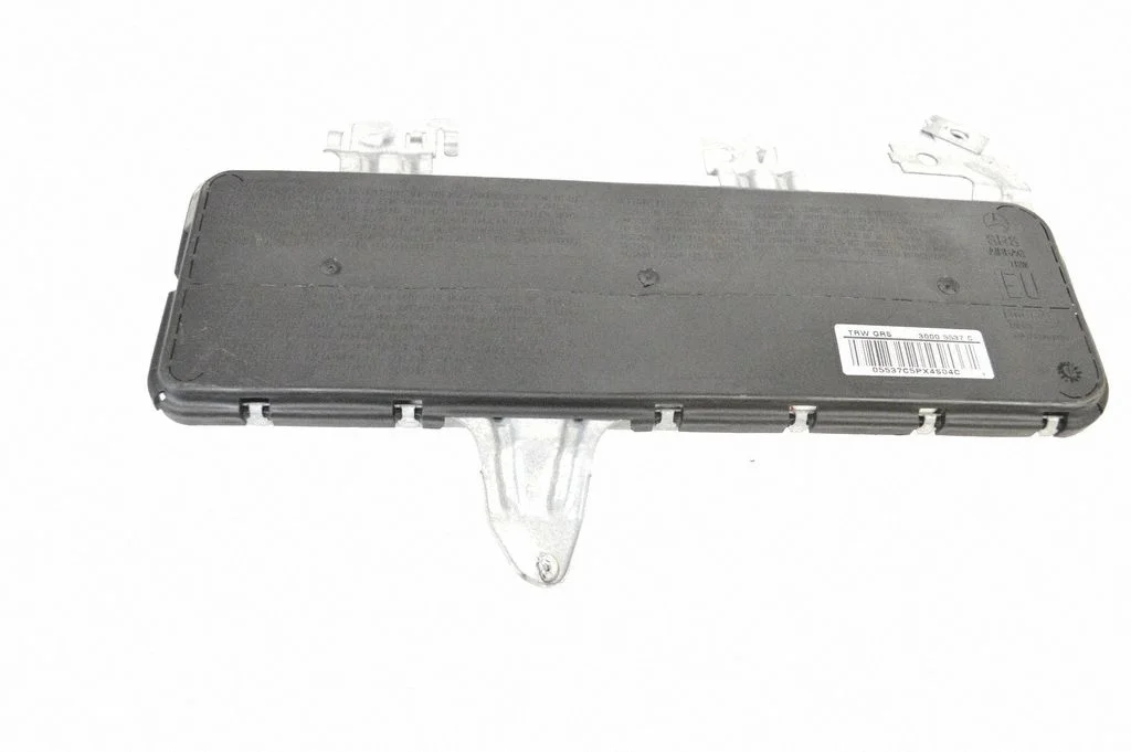 Eesmise ukse turvapadi – Mercedes-Benz CLK-klass A209 C209 (2002-2009)