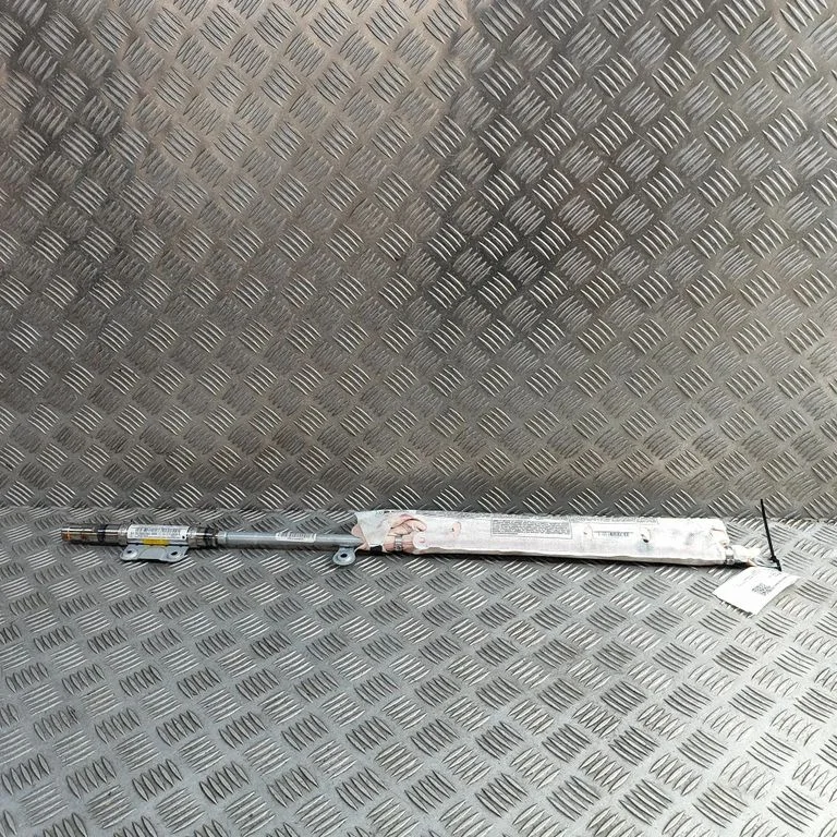 Eesmise ukse turvapadi A2078602402