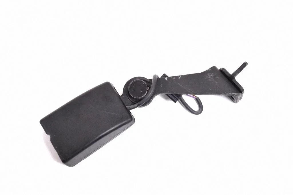 Rear seatbelt buckle – BMW 3 Series F30 F35 F31 (2012-2018)