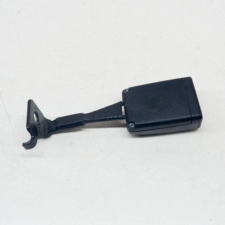 Rear seatbelt buckle 670019030