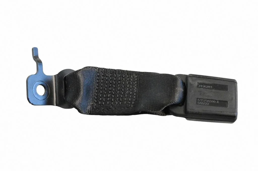 Rear seatbelt buckle 635756500A