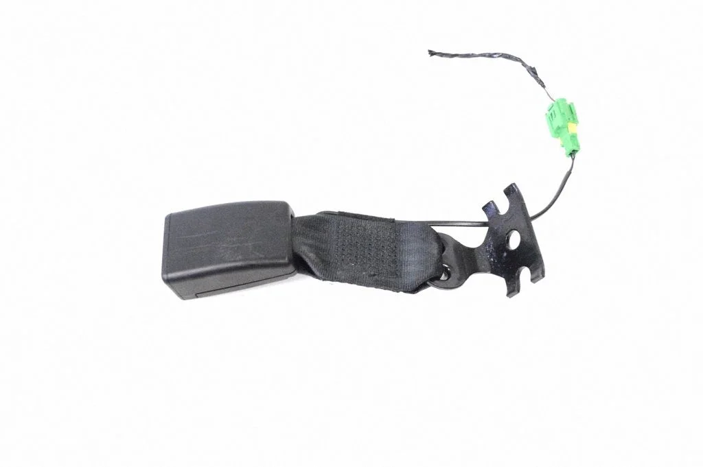Rear seatbelt buckle 670019306