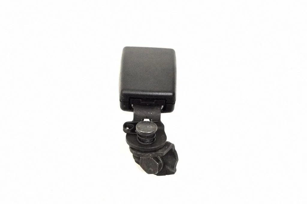 Rear seatbelt buckle – Audi RS5 (2010-2015)