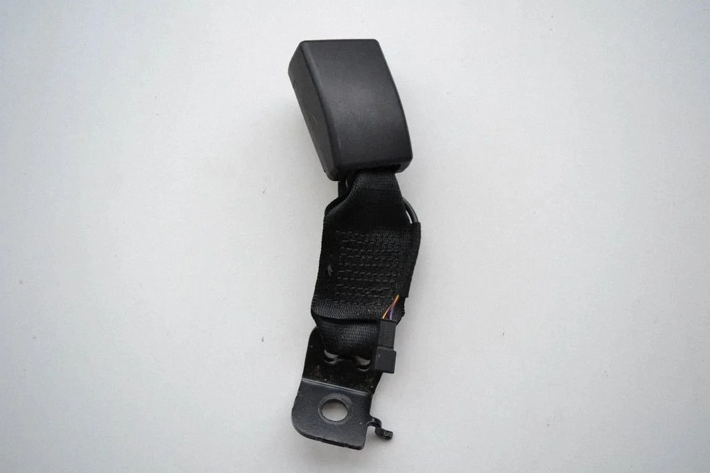Tagumise turvavöö pannal – BMW 3-seeria F30 F35 F31 (2012-2018)