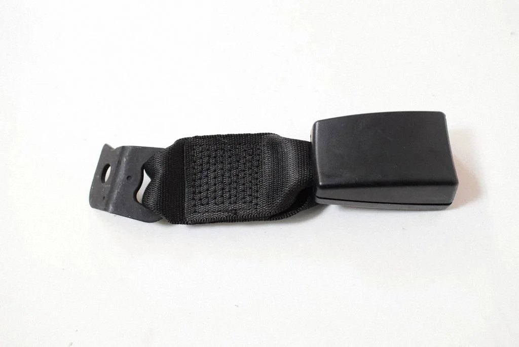 Rear seatbelt buckle – BMW 3 Series E92 E93 (2005-2014)