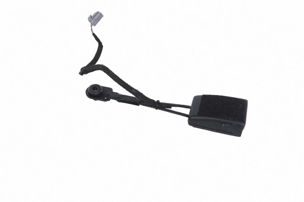 Front seatbelt buckle – Maserati Ghibli (2013-)