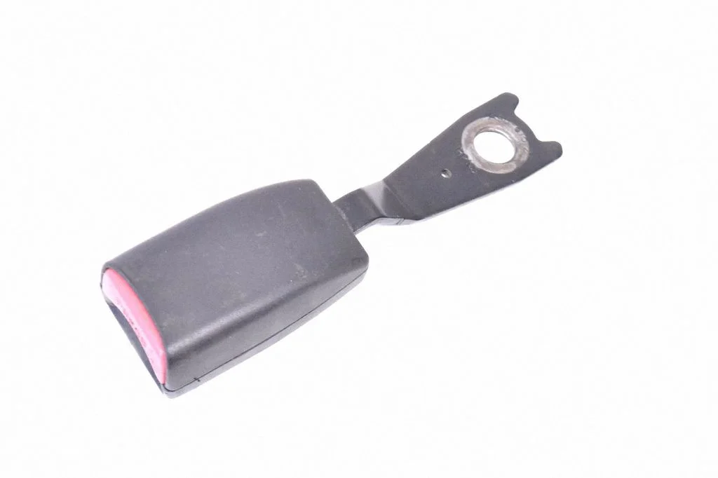 Front seatbelt buckle – Ford Ranger (2007-2011)