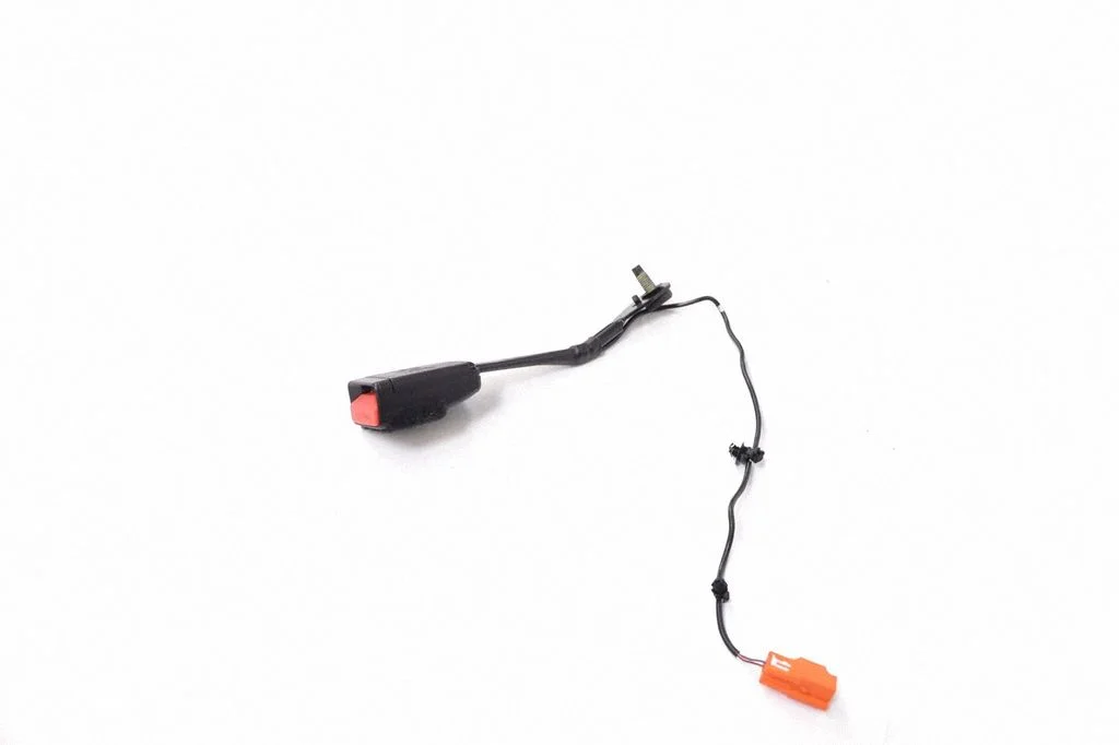 Front seatbelt buckle FK7261208AD