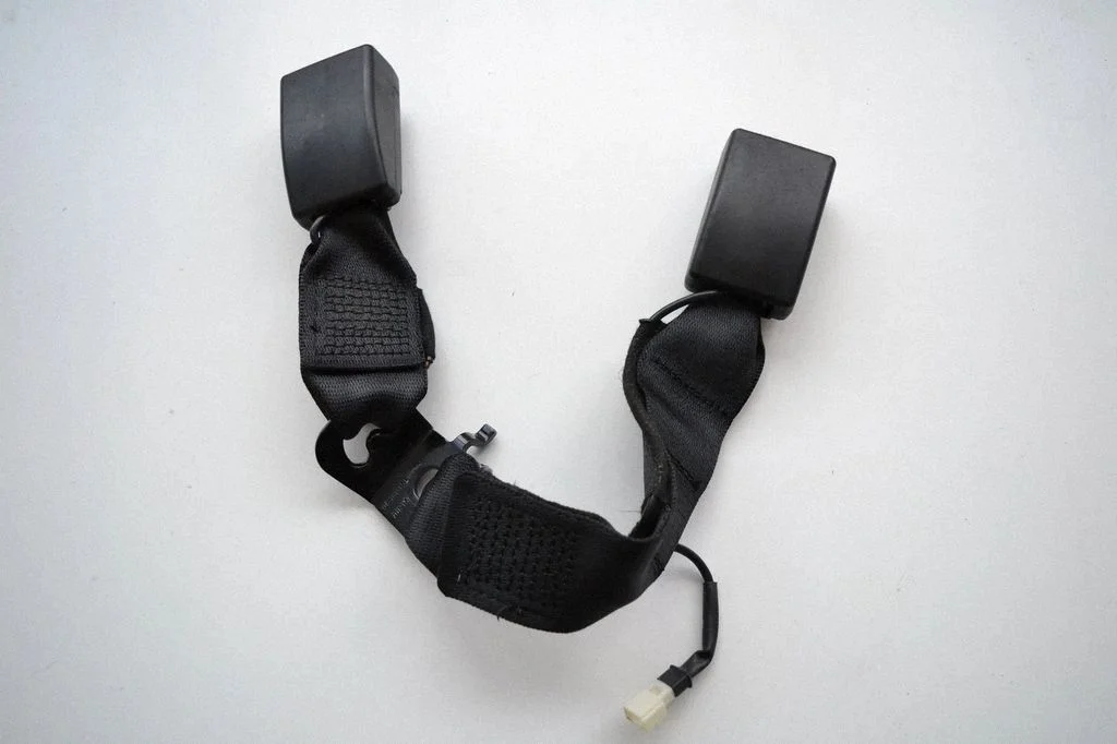 Keskmise turvavöö pannal (tagumine) – BMW 3-seeria F30 F35 F31 (2012-2018)