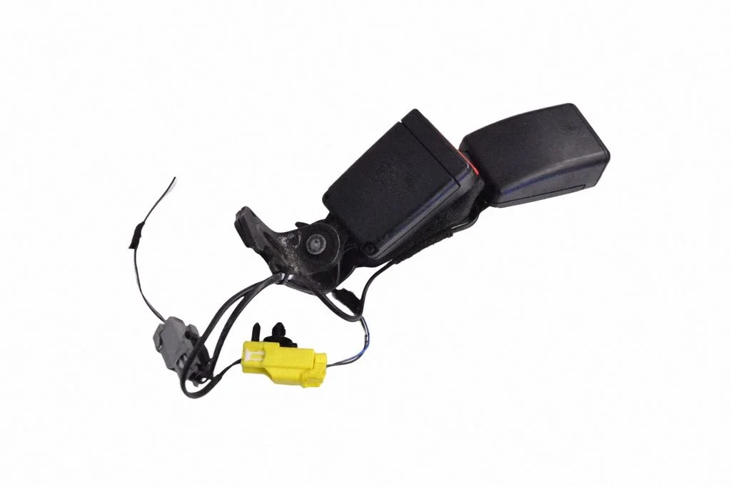 Middle seatbelt buckle (rear) GX73613K21AD