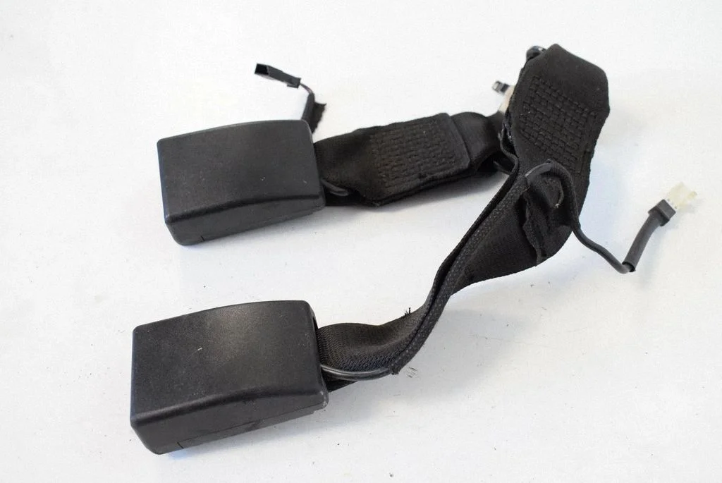 Keskmise turvavöö pannal (tagumine) – BMW 3-seeria F30 F35 F31 (2012-2018)