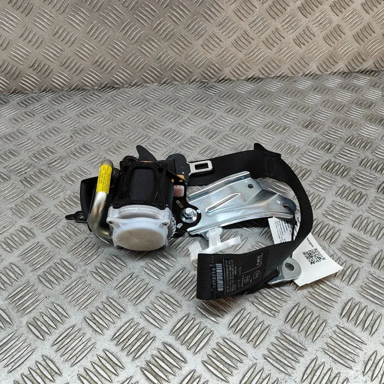 Tagumine turvavöö 7337048320
