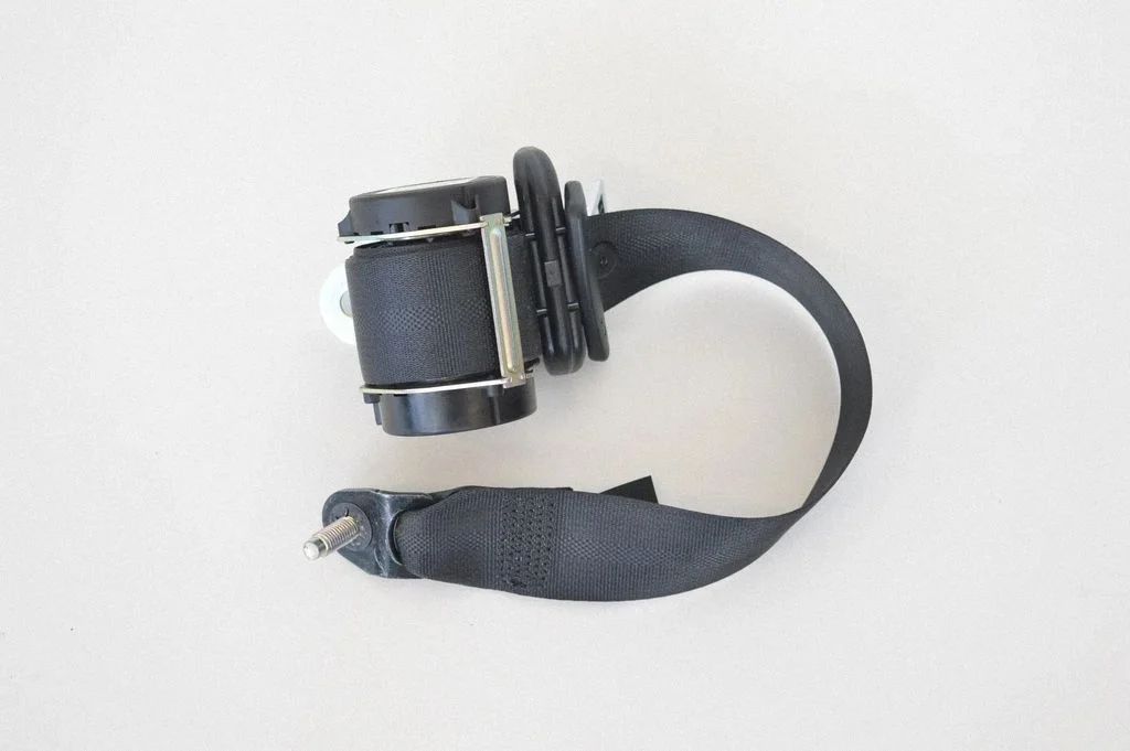 Rear seatbelt 630748000A