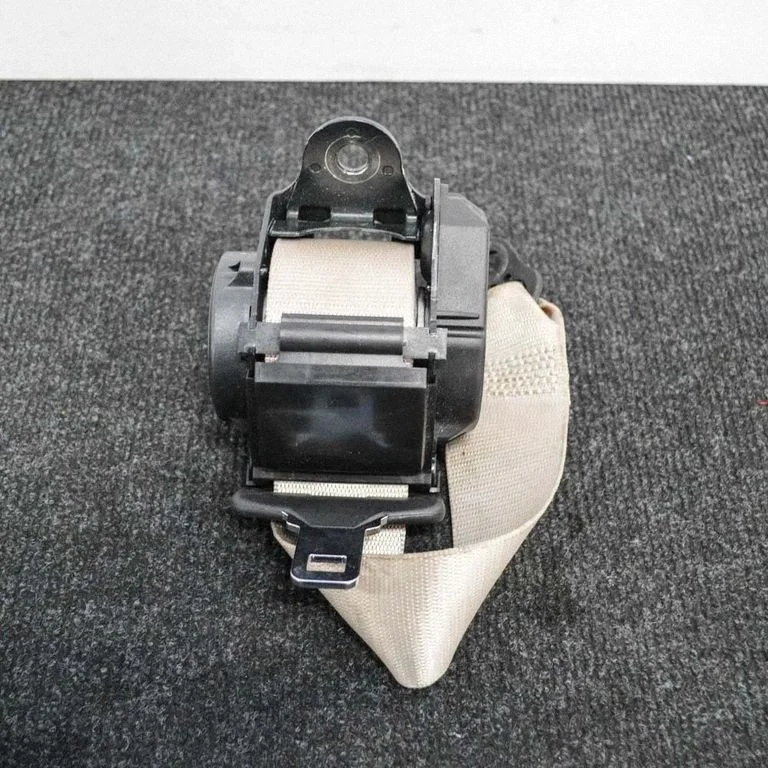 Rear seatbelt – BMW 3 Series F30 F35 F31 (2012-2018)