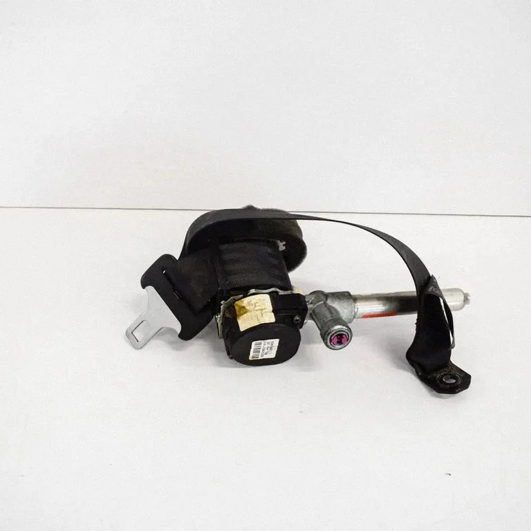 Rear seatbelt – Volvo S40 (2008-2012)