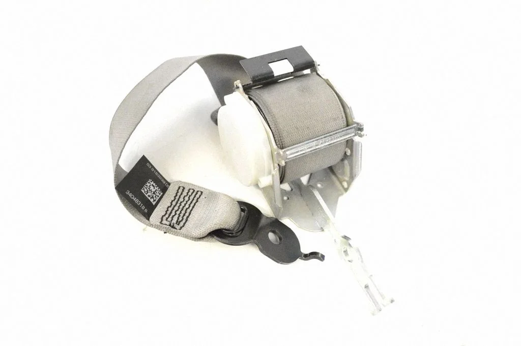Tagumine turvavöö 9163239