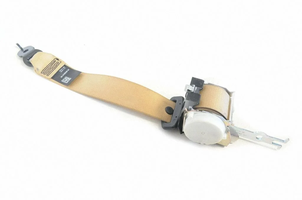 Rear seatbelt 9163238