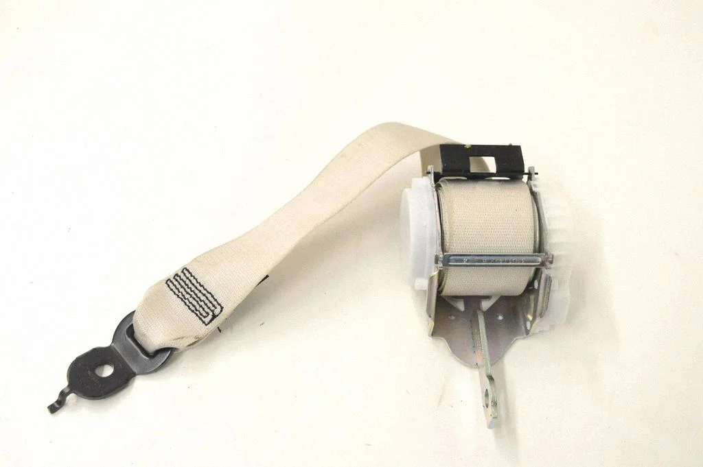 Rear seatbelt – BMW 6 Series F06 Gran coupe (2012-2018)