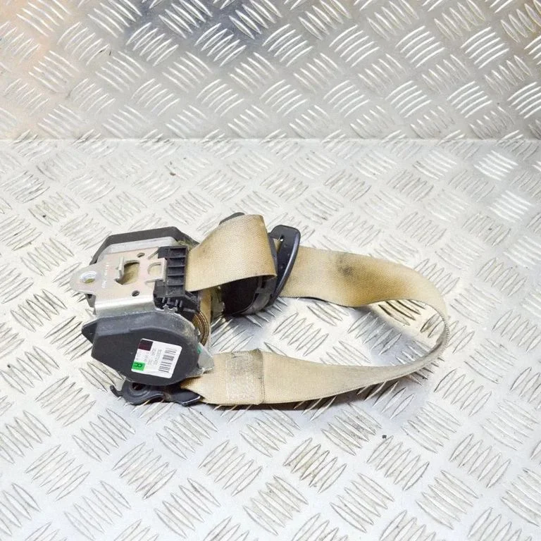 Priekšējā drošības josta A2518601685