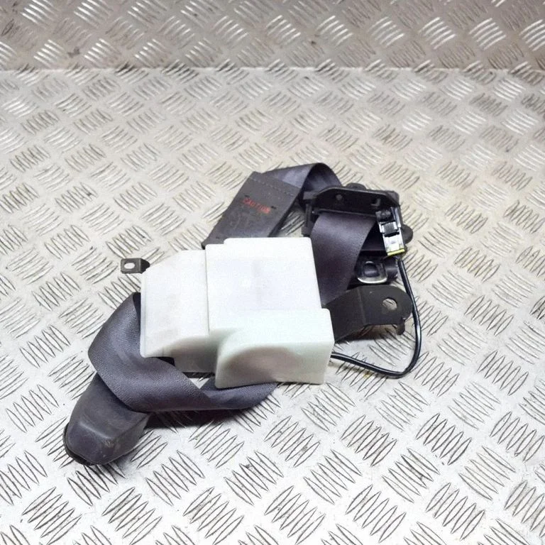 Front seatbelt TK523N403