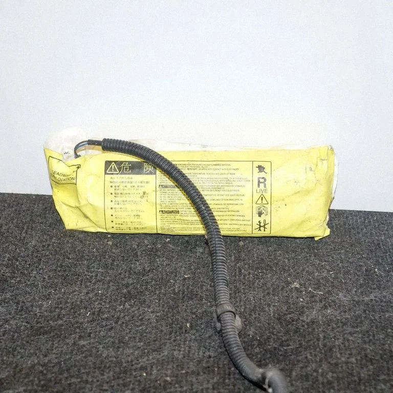 Seat airbag – Toyota Avensis T250 (2003-2006)