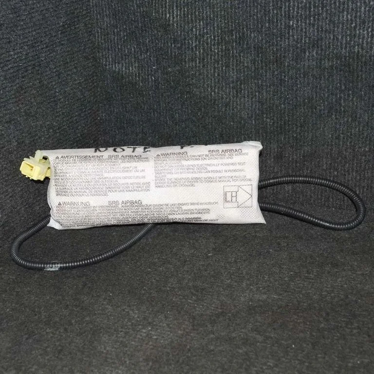 Istme turvapadi – Nissan Note (E11) (2006-2014), eesmine vasak