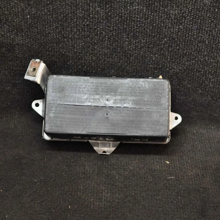 Istme turvapadi – Mercedes-Benz A-klass W168 (1997-2004)