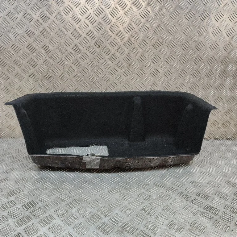 Rezerves riteņa nodalījuma apdare 11A863544