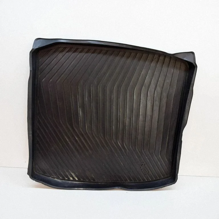 Bagāžnieka grīdas pārklājs 8V5061180