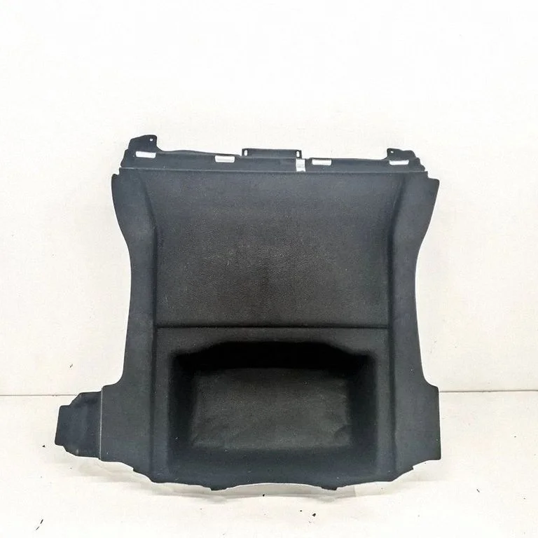 Trunk/boot floor carpet liner
