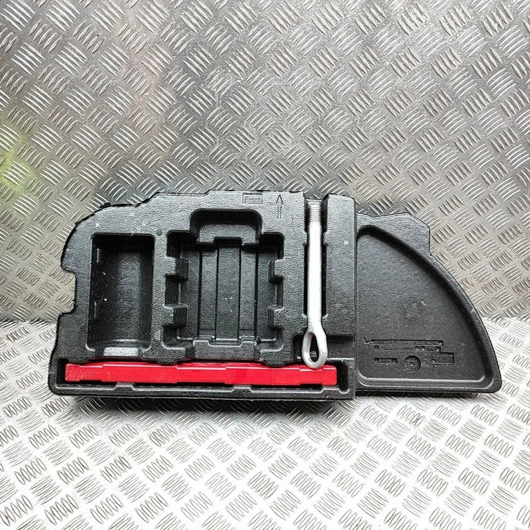 Other trunk/boot trim element – Mercedes-Benz GLE-Class W167 (2019-)