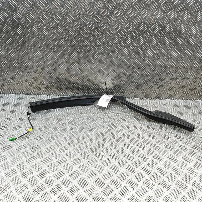 Pozostałe elementy tapicerki bagażnika FK72406A77AD