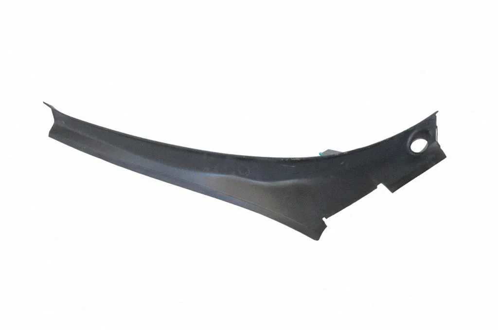 Other trunk/boot trim element 104732000E