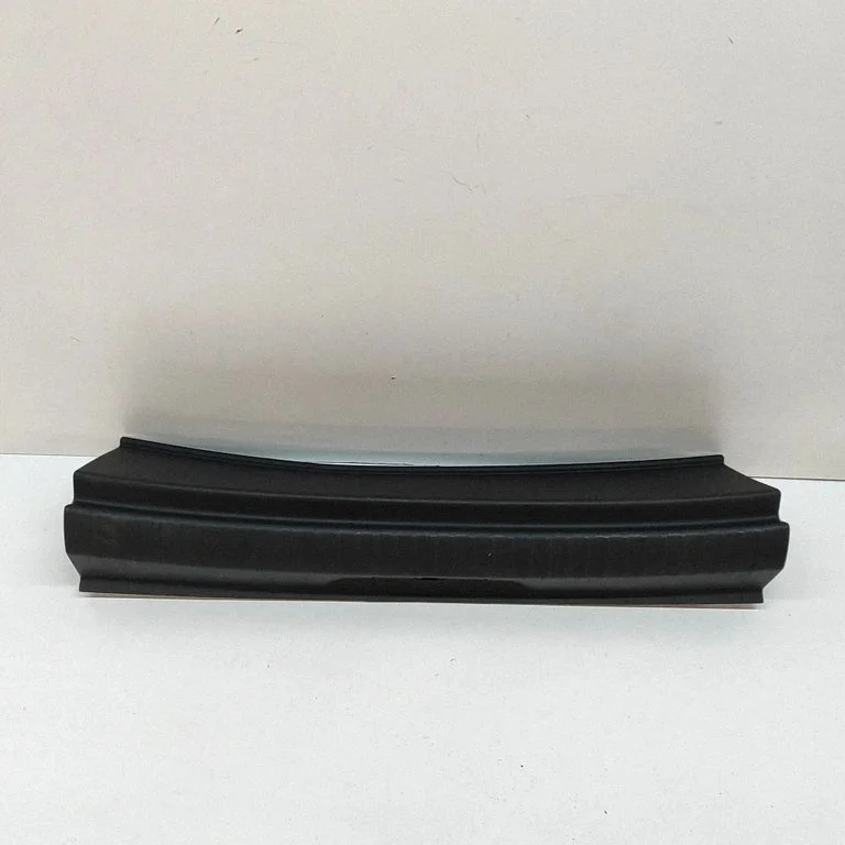 Trunk/boot sill cover protection 9840250180