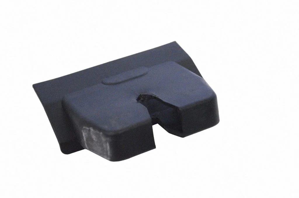 Bagāžnieka sliekšņa apdare 8679594