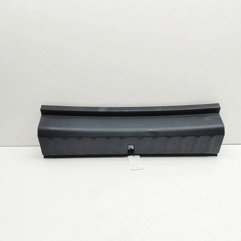 Trunk/boot sill cover protection 5A1F969