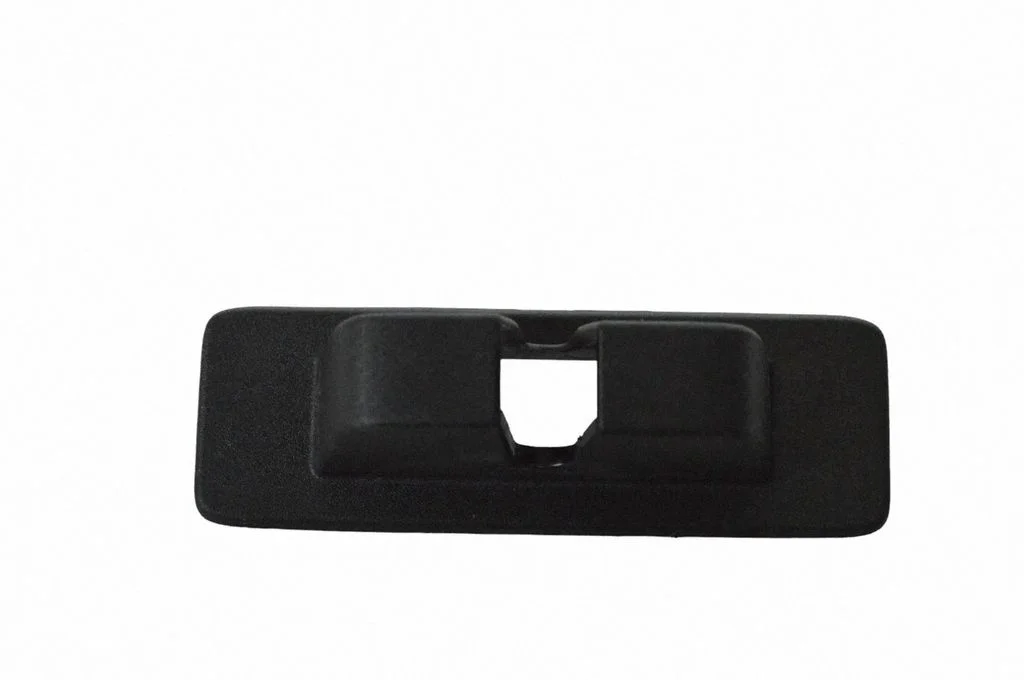 Trunk/boot sill cover protection CPLA46420AA