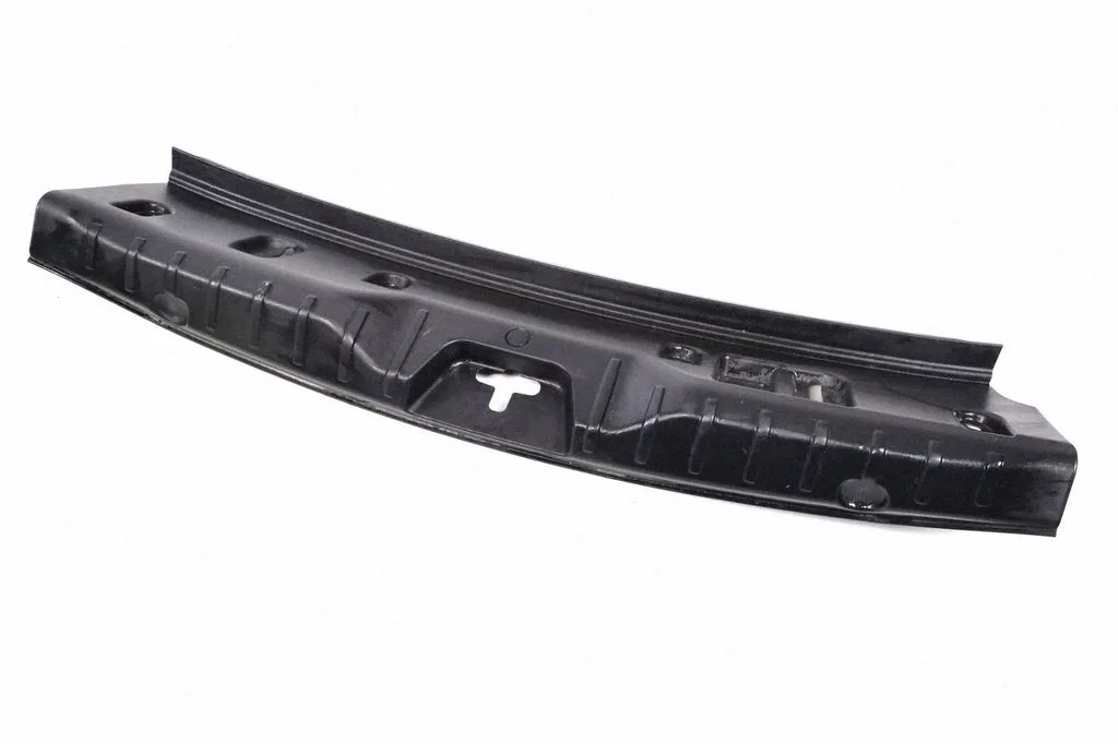 Trunk/boot sill cover protection – BMW 5 Series F10 F11 (2009-2016)