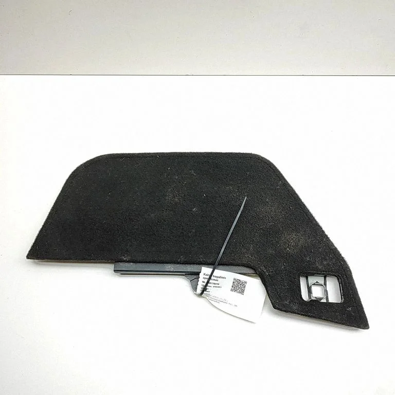 Boczny panel tapicerki bagażnika 6473250020C0 – Lexus LS UCF30 (2001-2007)